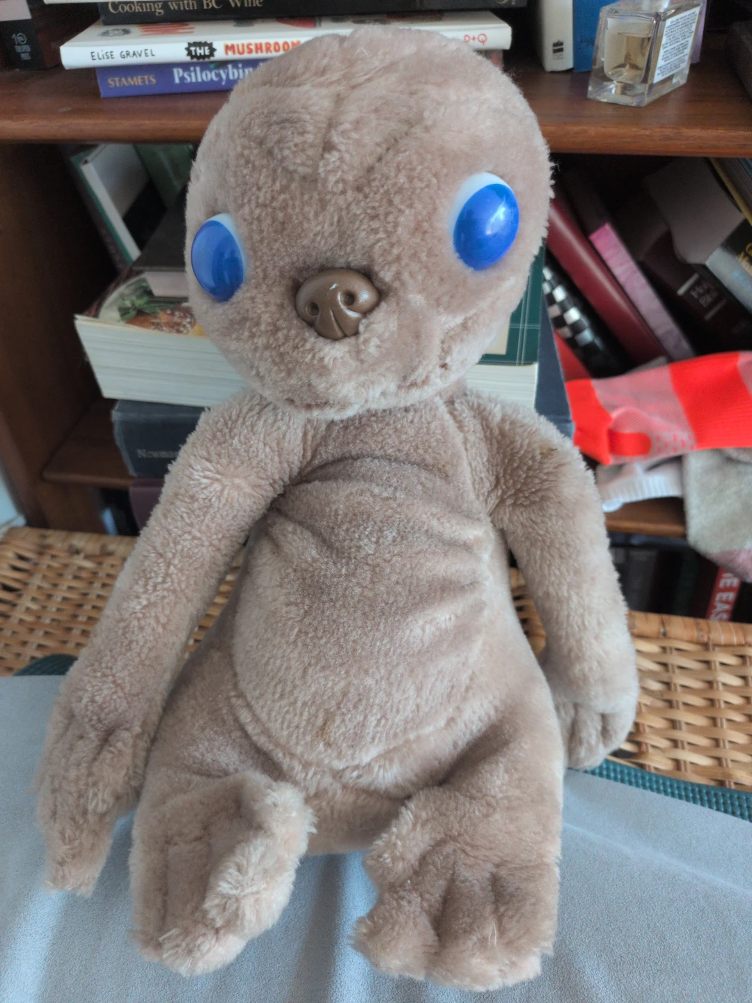 1982 vintage ET Plush Doll