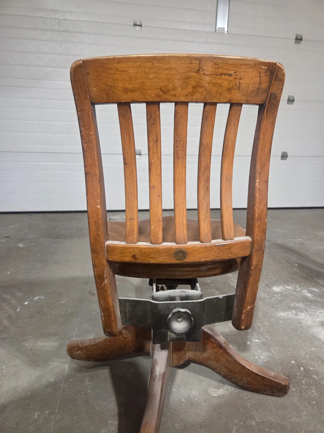 Antique H. Krug Kitchener Swivel Office Chair - photo 2