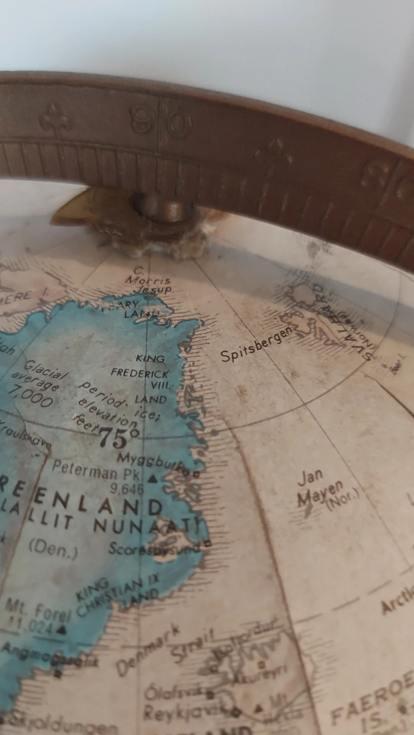 12 Inch Globe on Wooden Stand - photo 5
