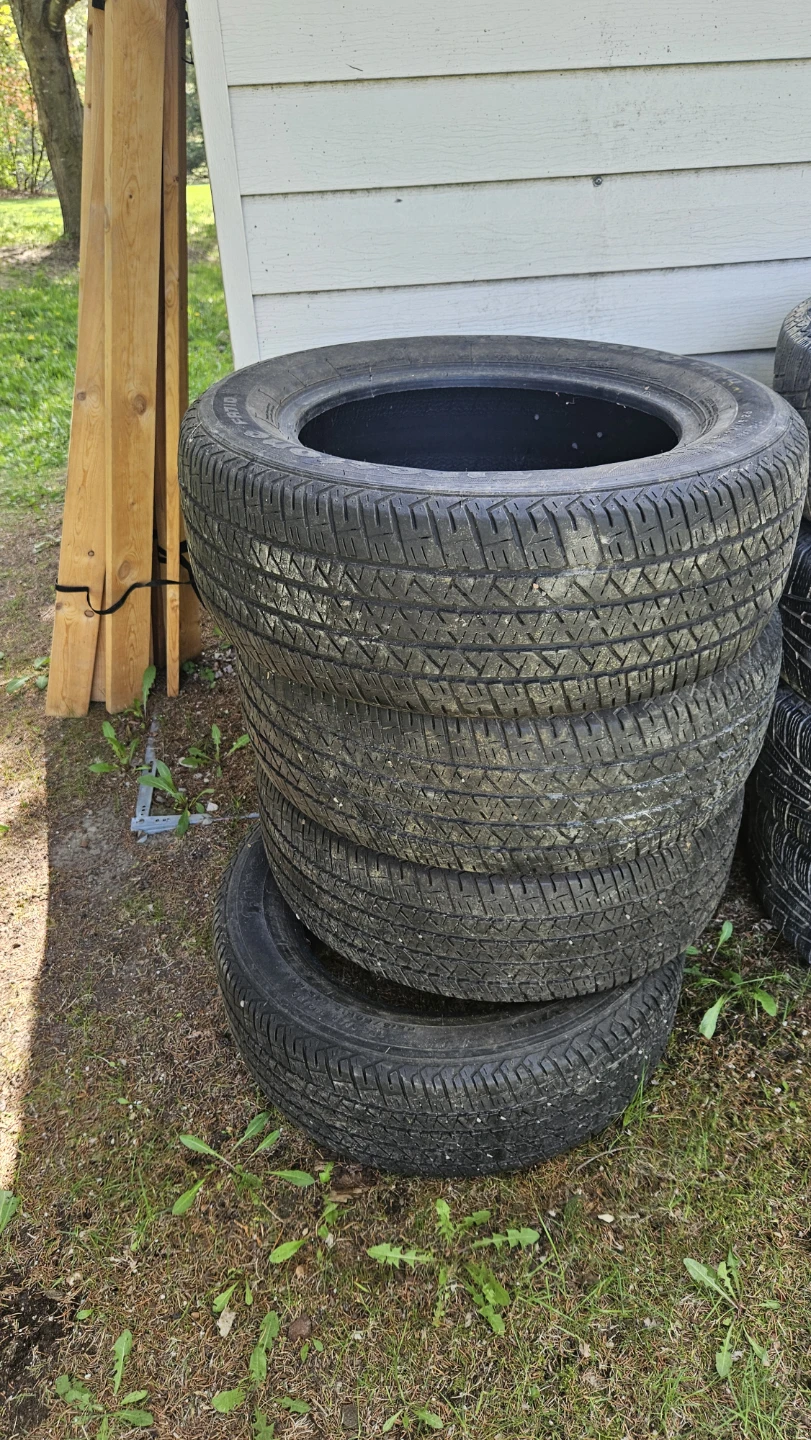 Firestone Tires P215/60R16