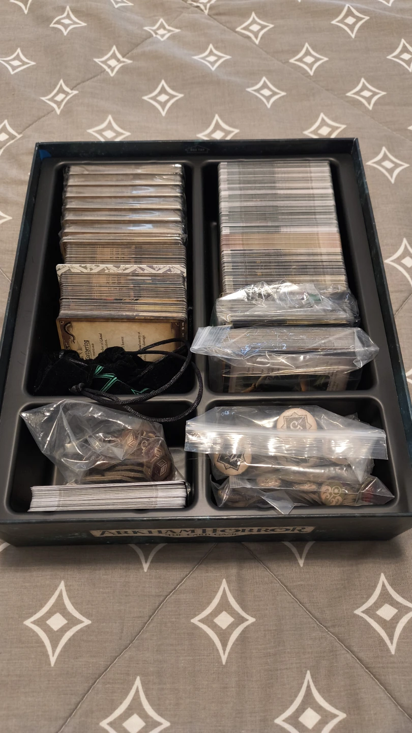 Arkham Horror: The Card Game + Expansions - photo 5