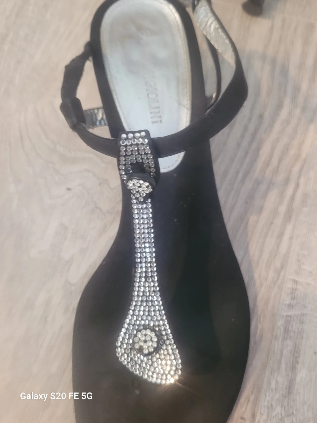 GIANNI BINI Black Embellished Thong Sandals - photo 2