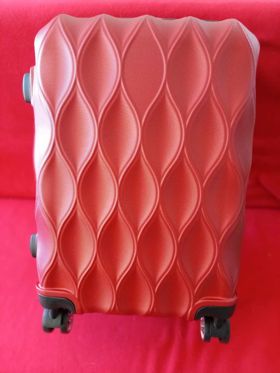 Red Hardshell Spinner Suitcase
