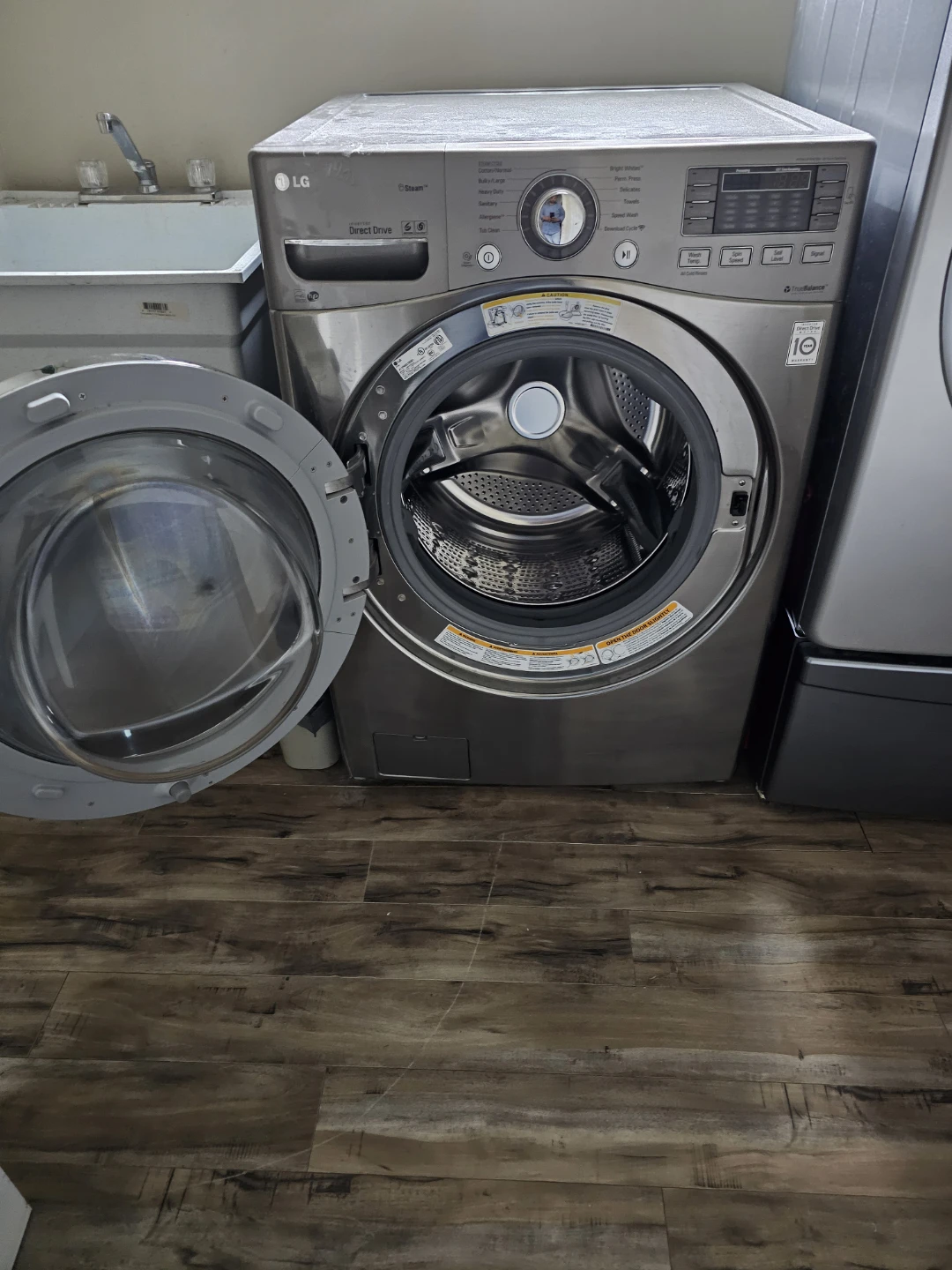 LG Direct Drive Front Load Washing Machine