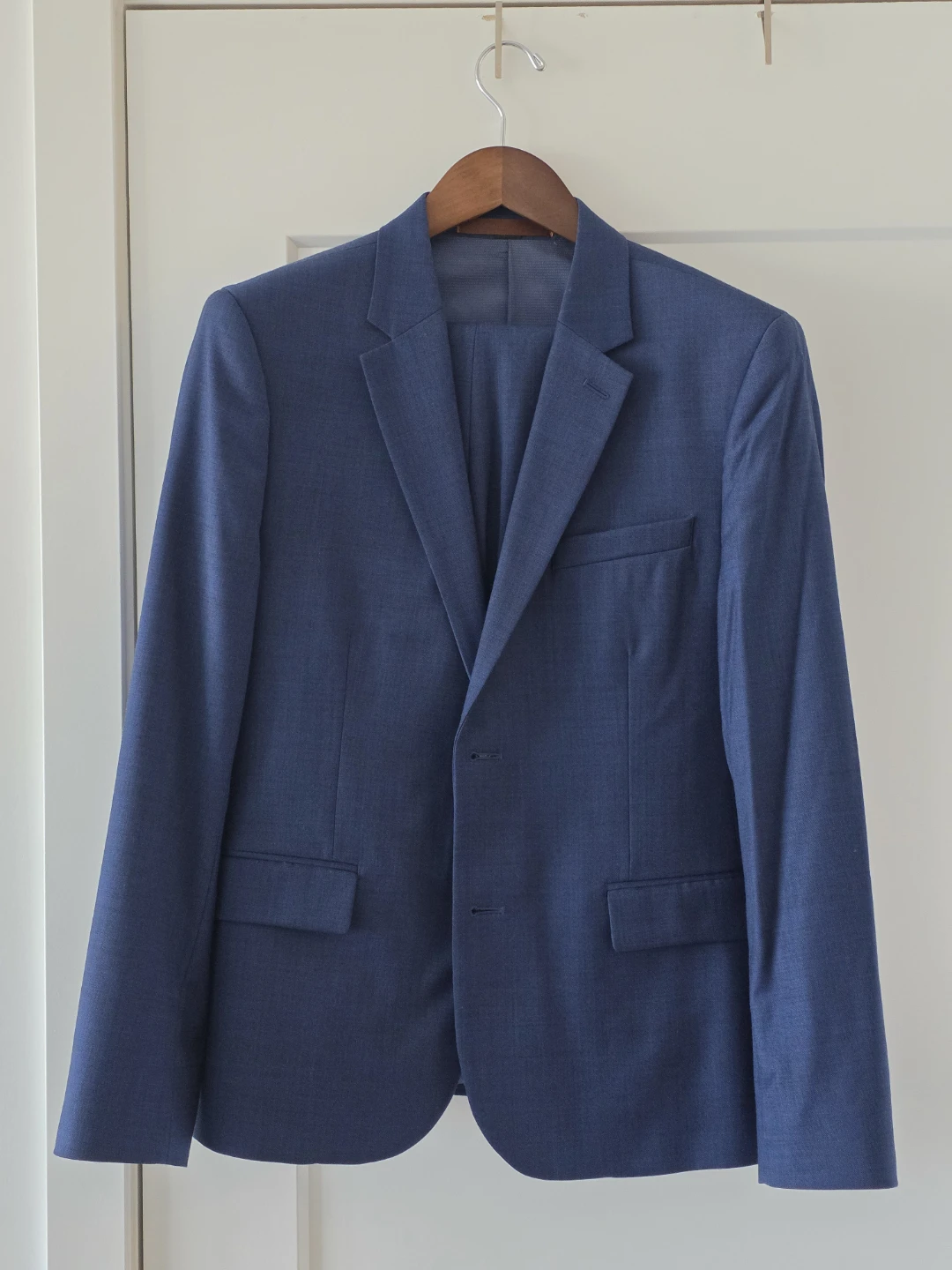 RW & CO. Slim Fit Blue Suit