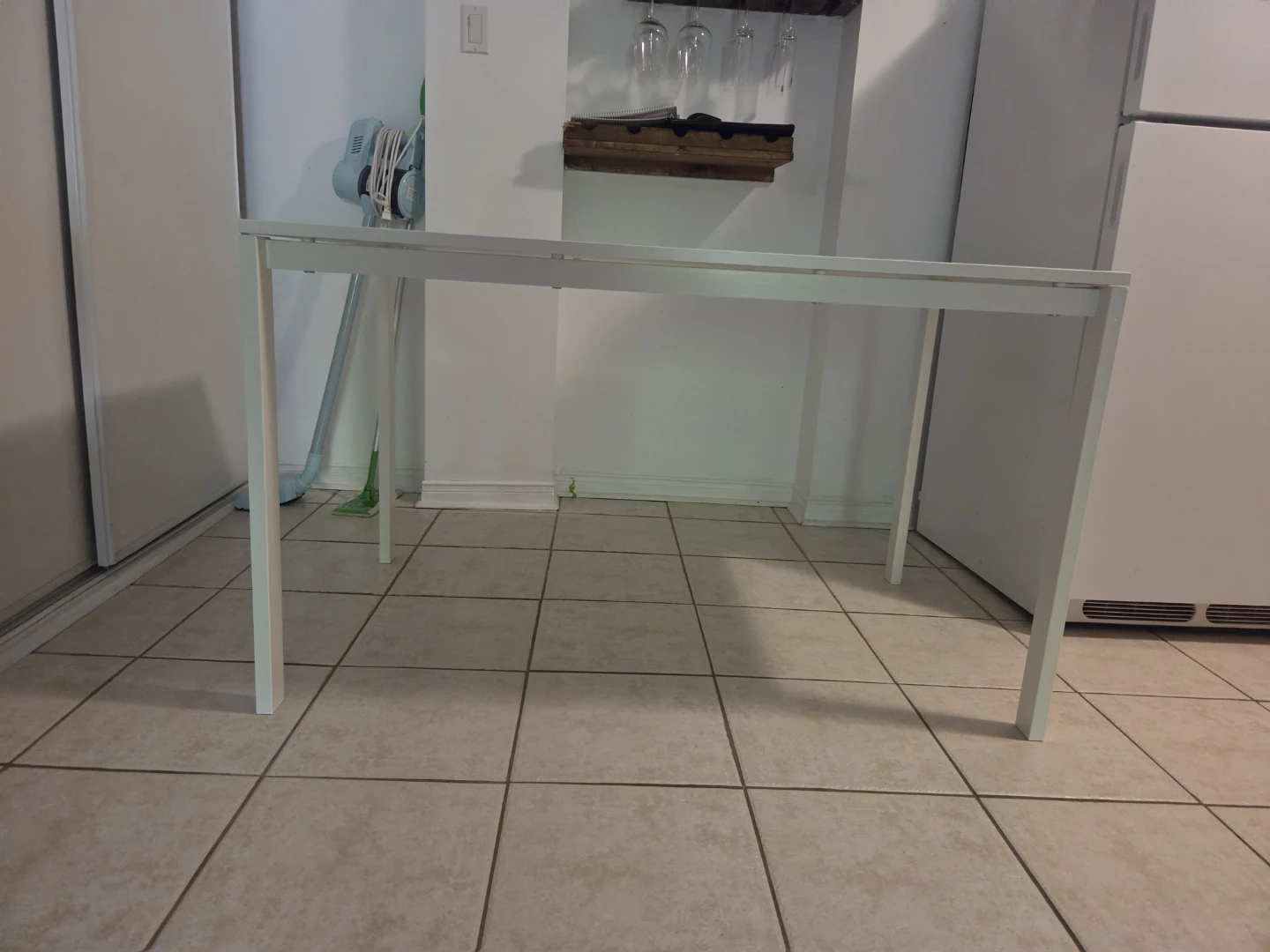 White Dining Table - photo 3