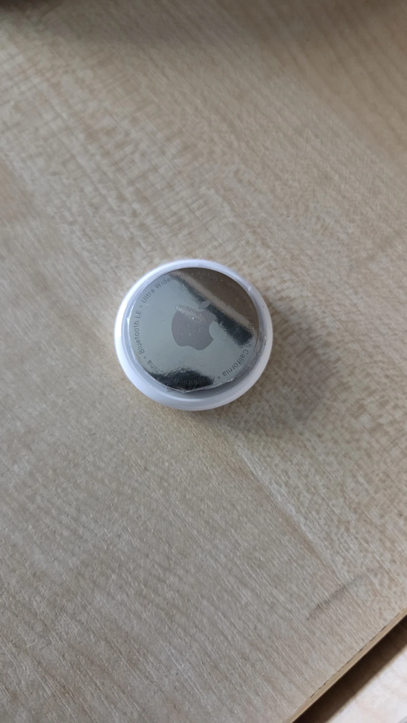 Apple AirTag