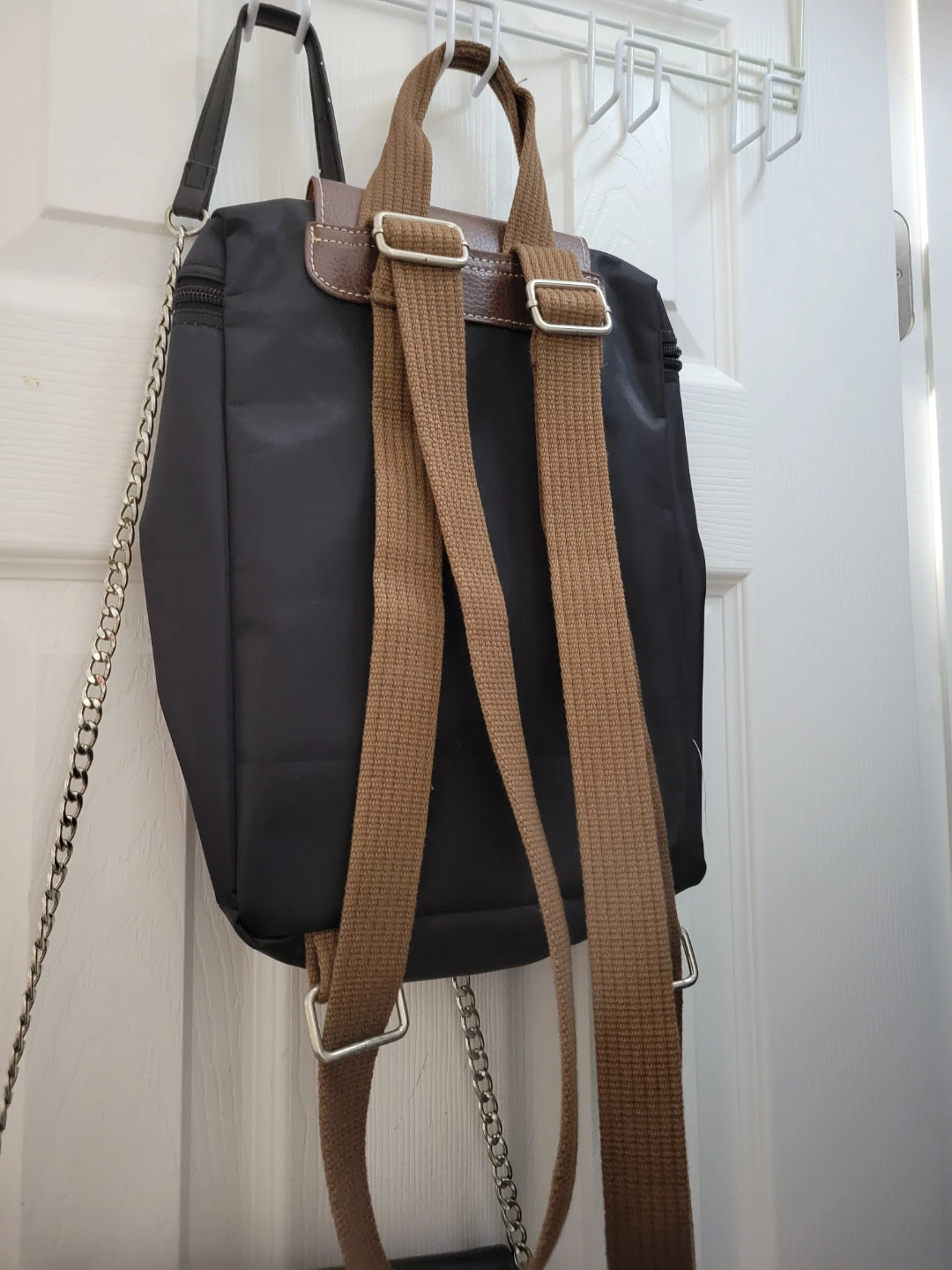 Black backpack - photo 2