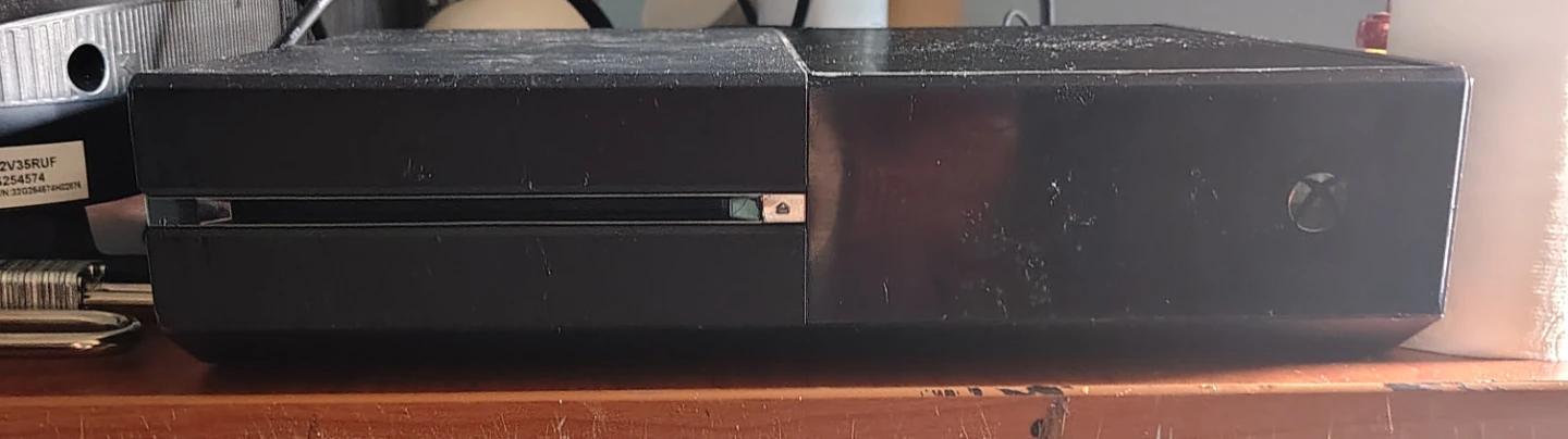 XBOX ONE 500GB BUNDLE (READ DESC) - photo 2