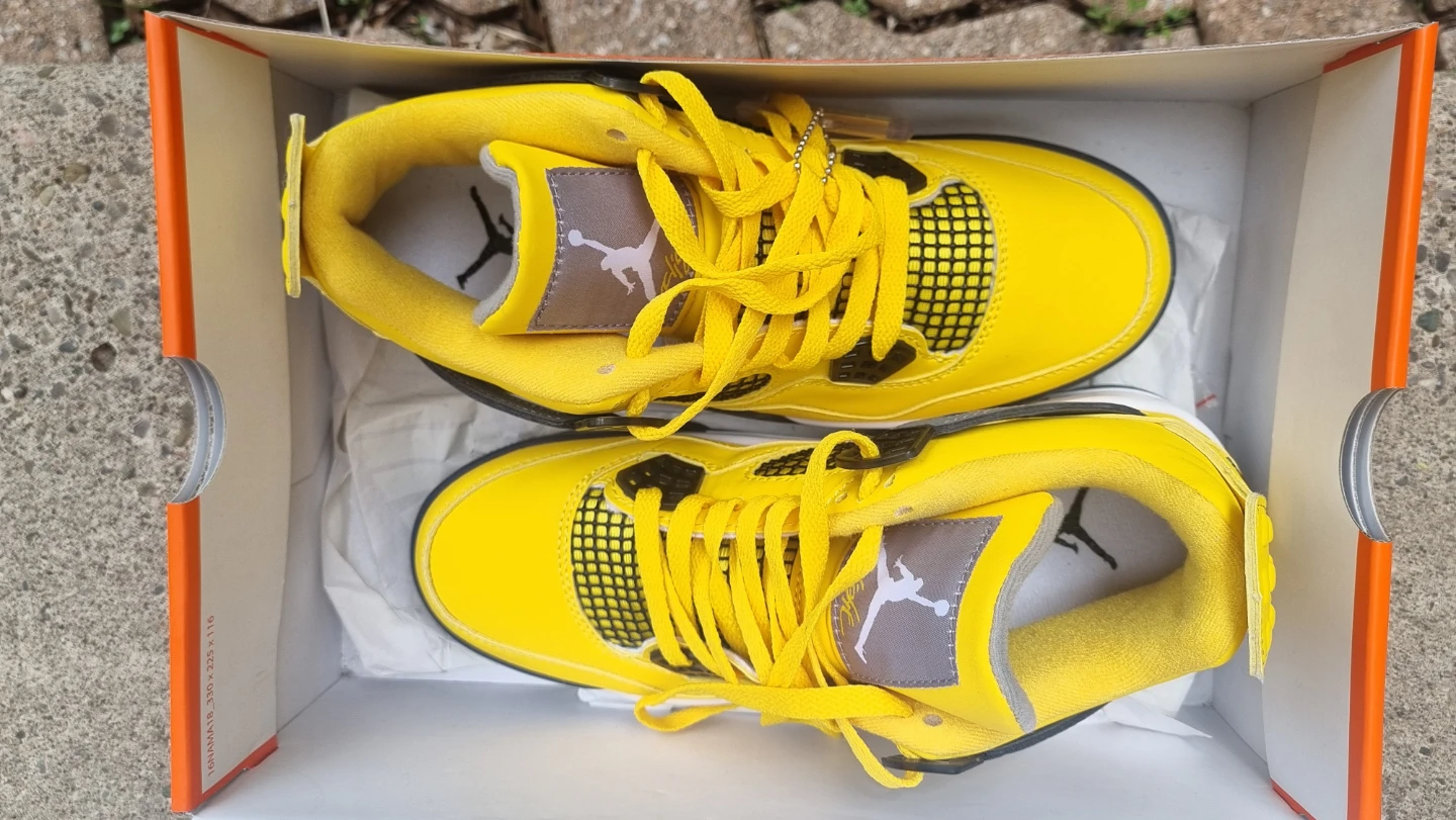 Air Jordan 4 "Lightning" Yellow Men's Sneakers - photo 2