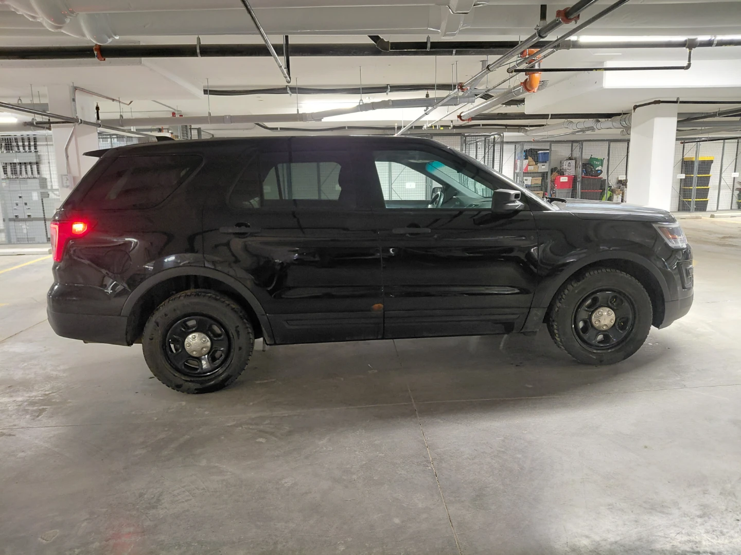 2016 Ford Explorer (police interceptor) AWD - photo 5