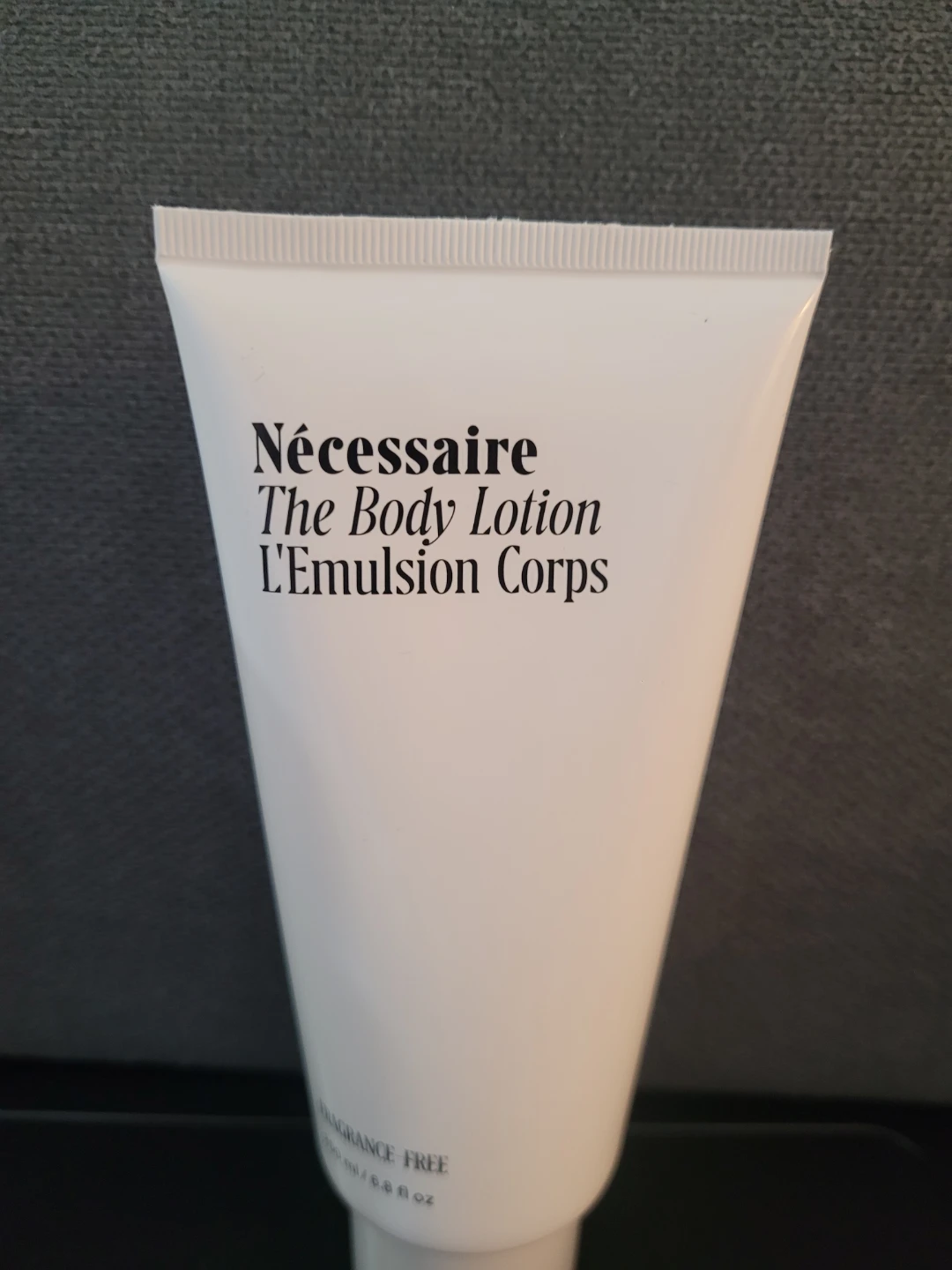 Nécessaire The Body Lotion Multi-Peptide Treatment Lotion