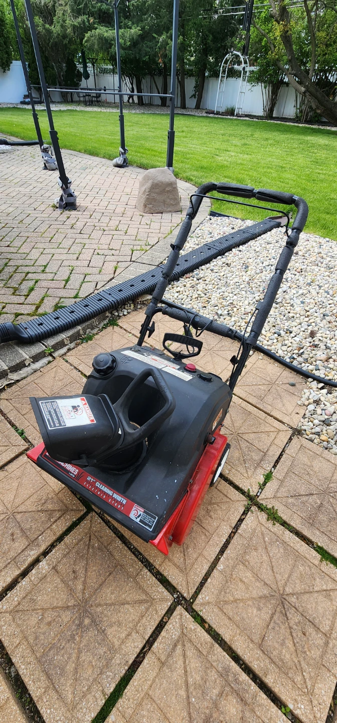 Yard Machines 21" Electric Start Snow Blower