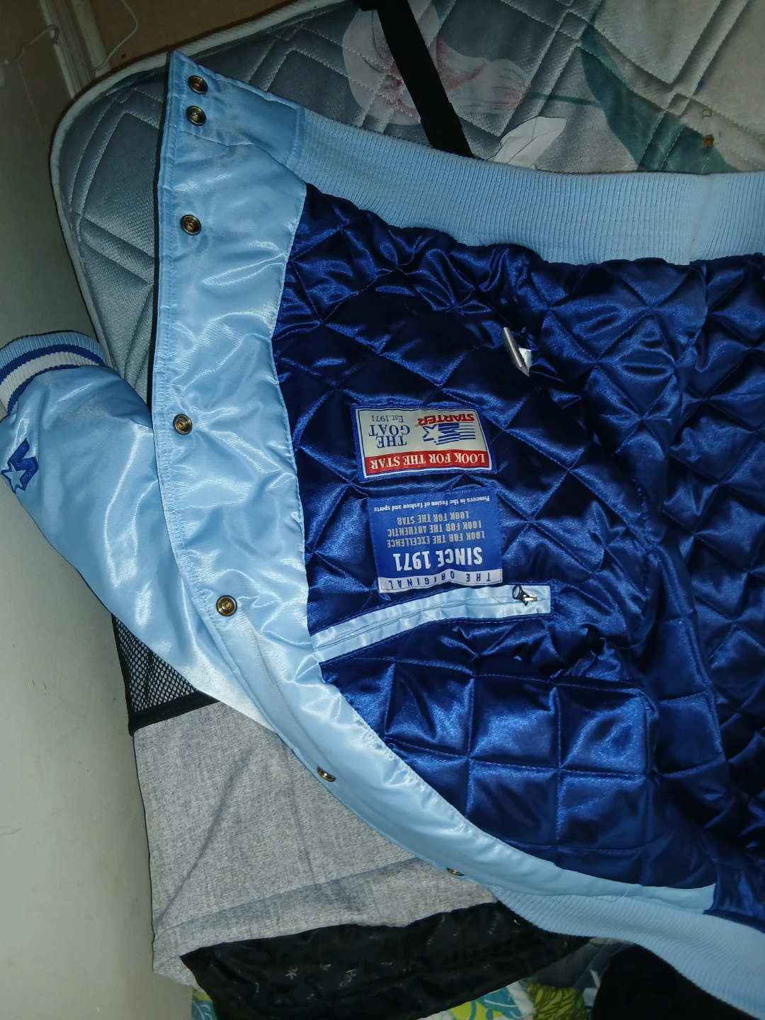 Starter Toronto Blue Jays Satin Bomber Jacket