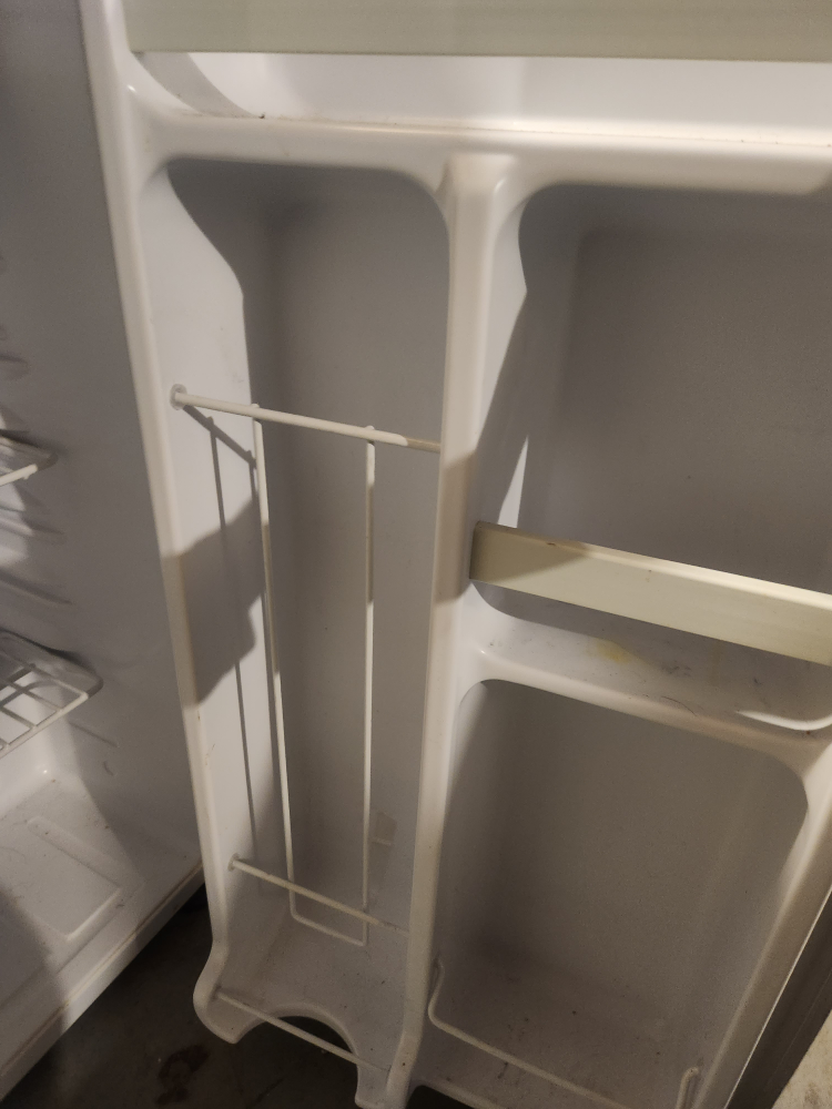 Mini fridge - photo 3