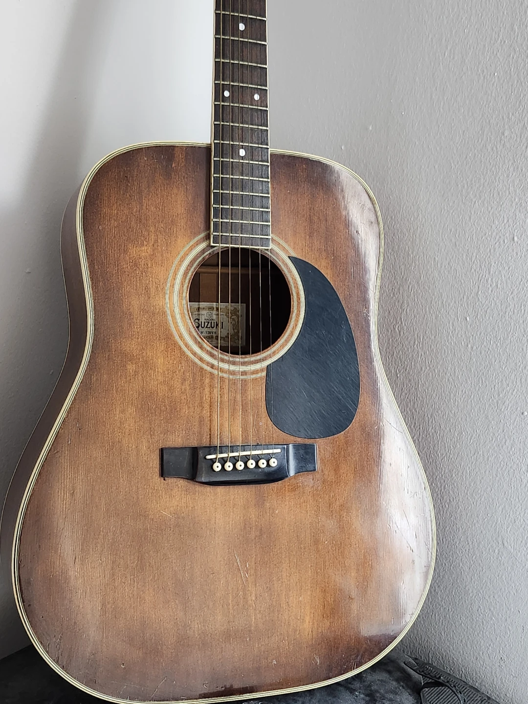 Suzuki W-120VS Acoustic Guitar - photo 4