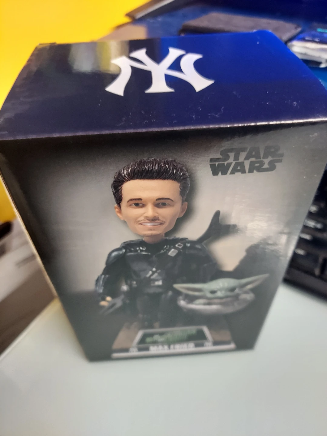 Star Wars The Mandalorian & Grogu Bobblehead - Max Fried - photo 2