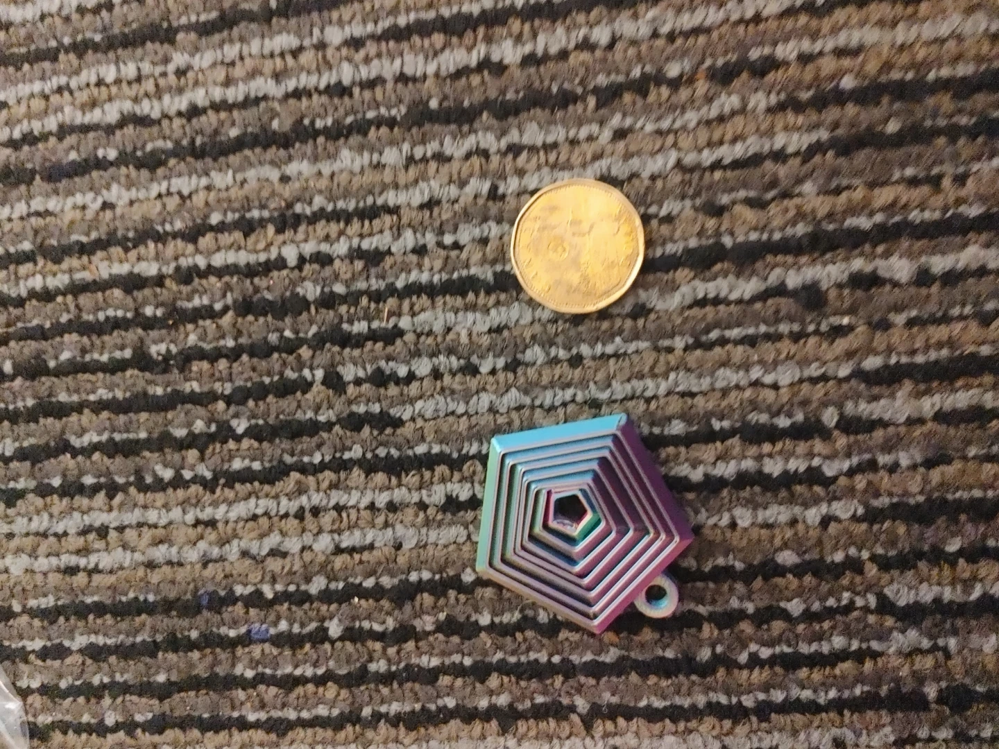 Hexagon pentagon Keychain - photo 2