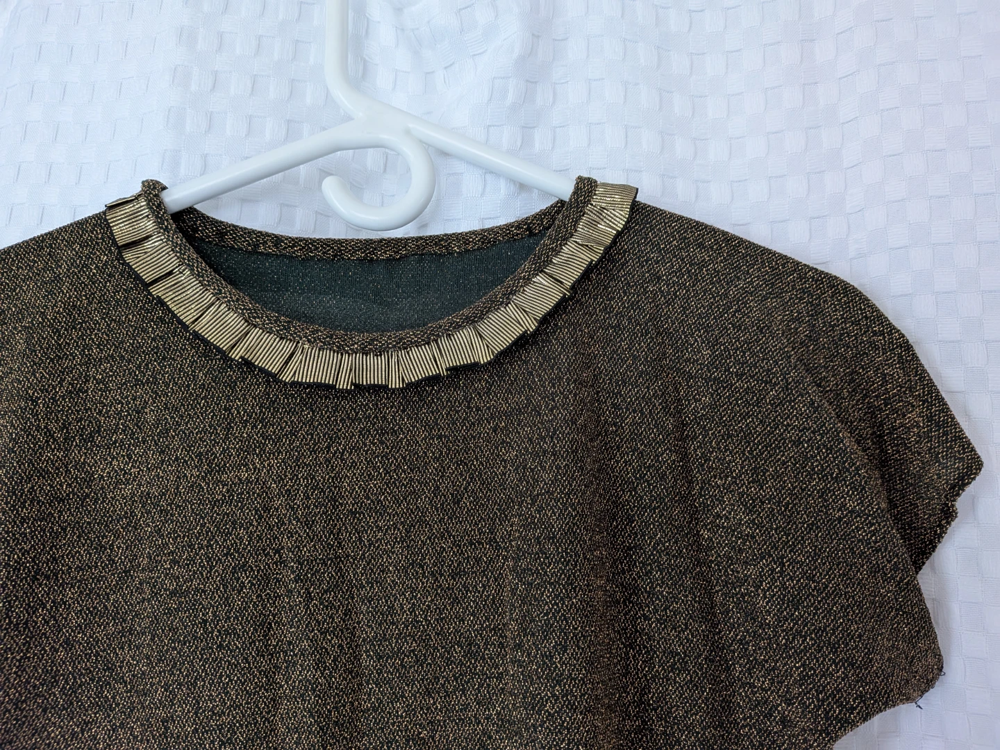 Sparkly Gold & Brown Dress with Embellished Collar - photo 2