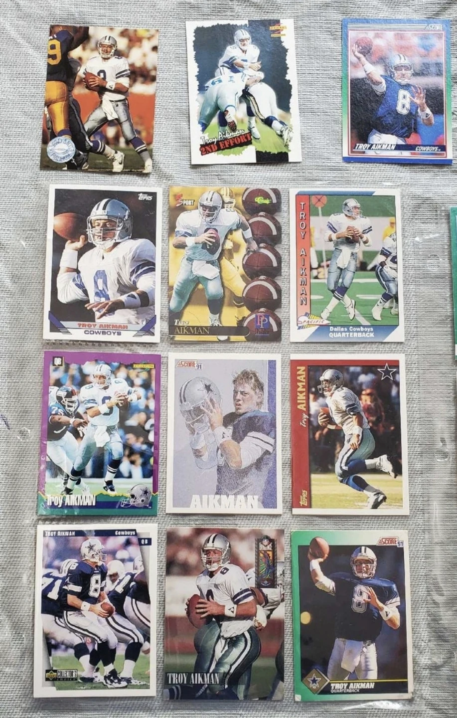 32 Card lot Dallas Cowboys HOF Troy Aikman - photo 2
