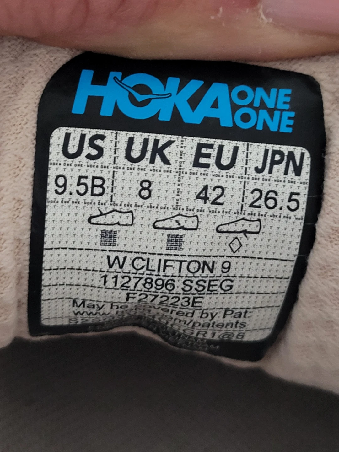 Hoka One One W Clifton 9 Running Shoes size 9.5 - photo 5