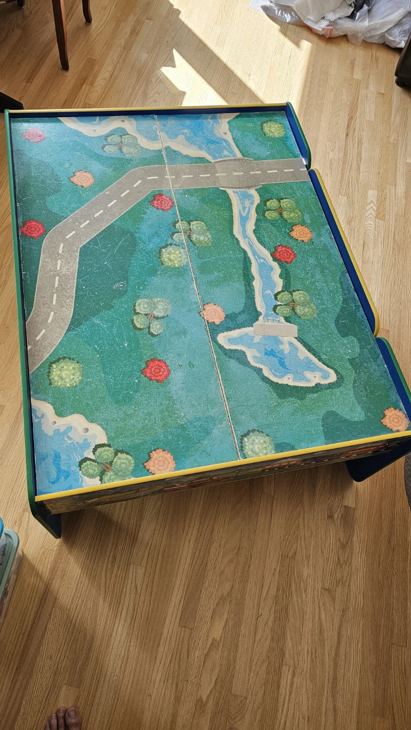 Kids Play Table with Road and Scenery Design