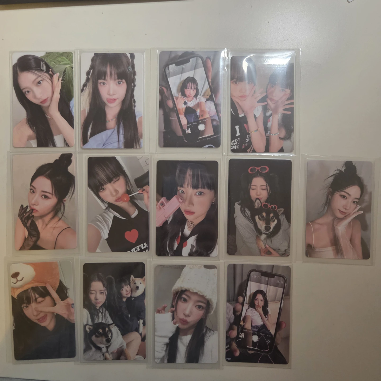 Le Sserafim - 1st Studio Album Unforgiven Album Photocards
