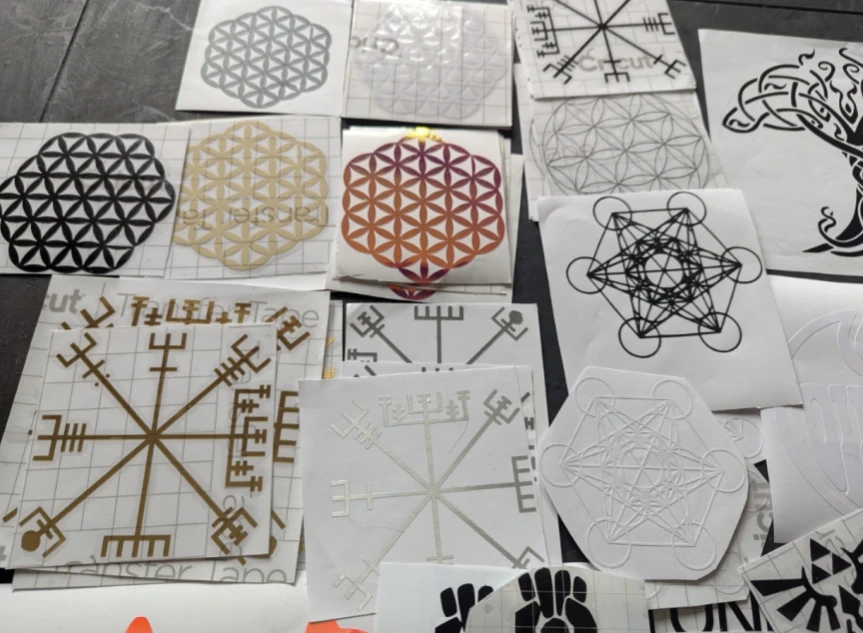 Decals made in 24 hrs custom various styles located st.albert - photo 2