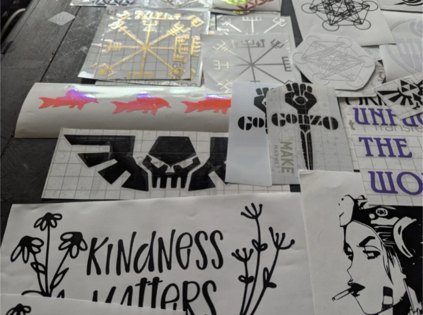 Decals made in 24 hrs custom various styles located st.albert - photo 3