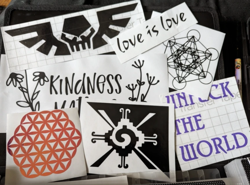 Decals made in 24 hrs custom various styles located st.albert - photo 4