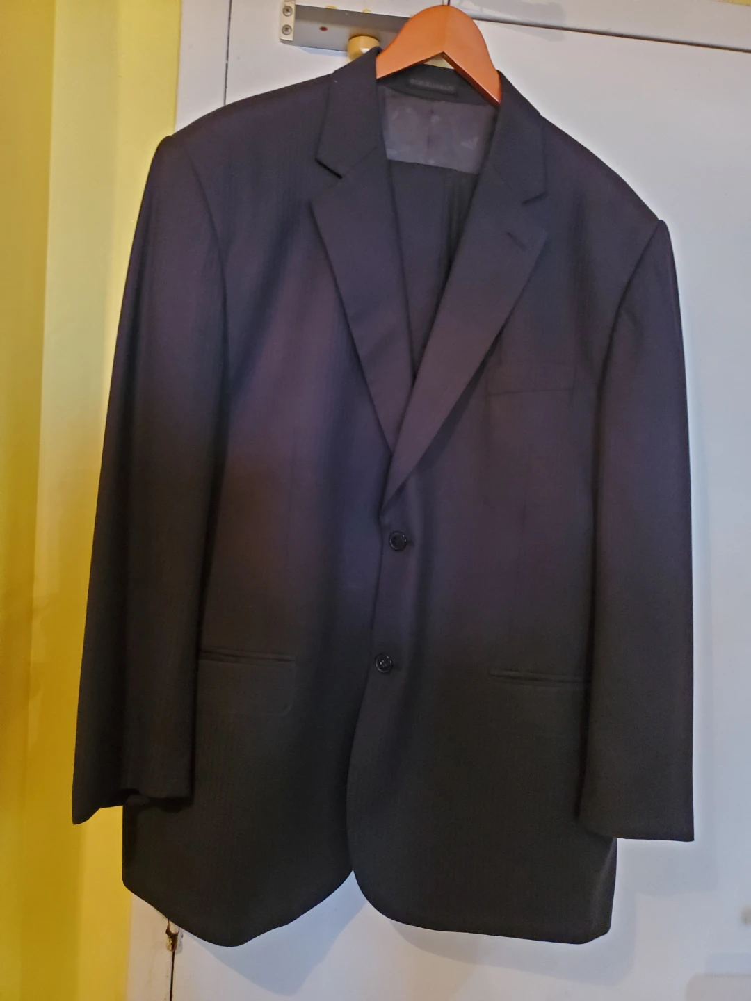 Giorgio Armani Men's Wool Suit Jacket