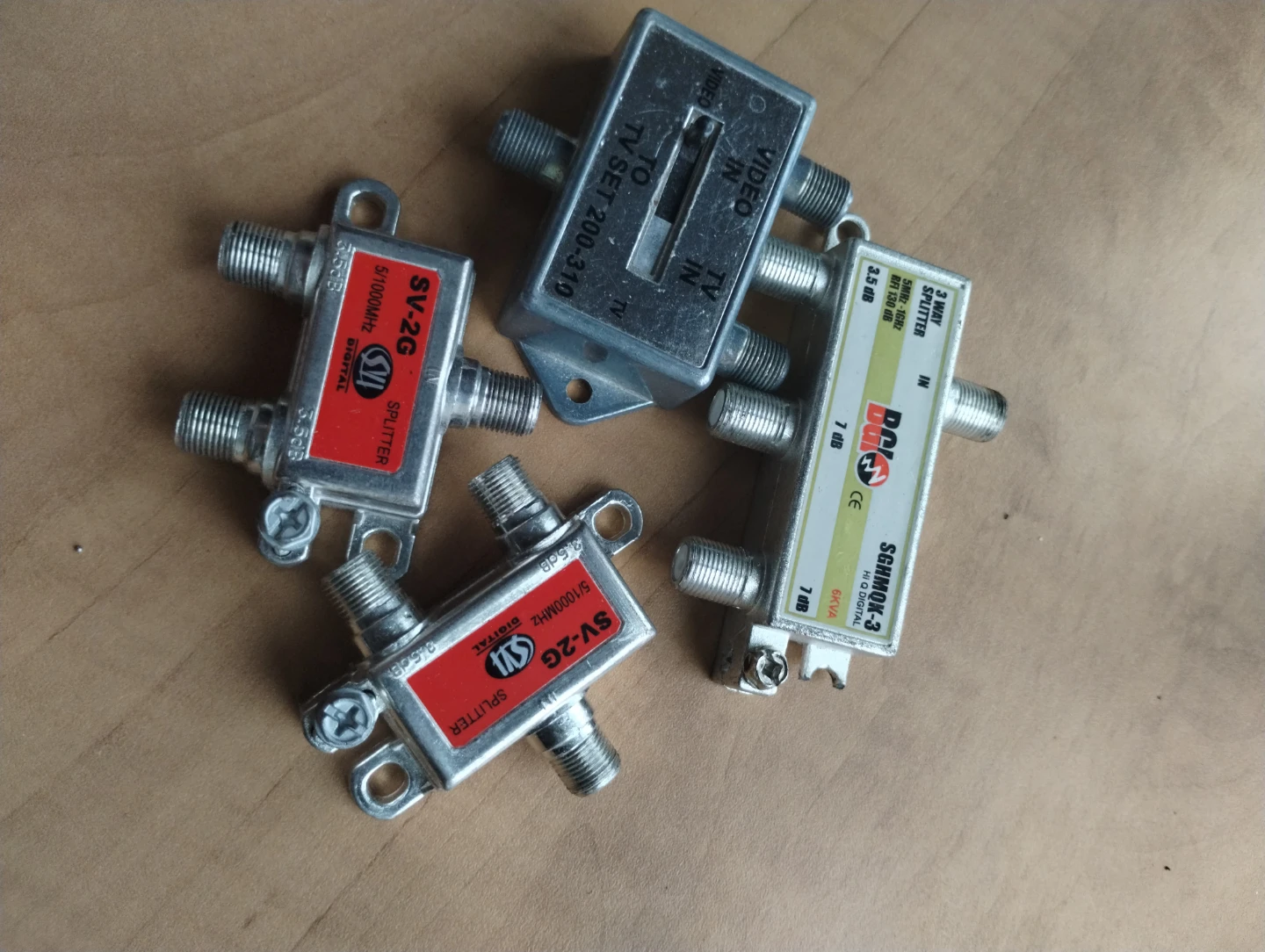 TV Coaxial Cable Splitters and Cables - photo 3