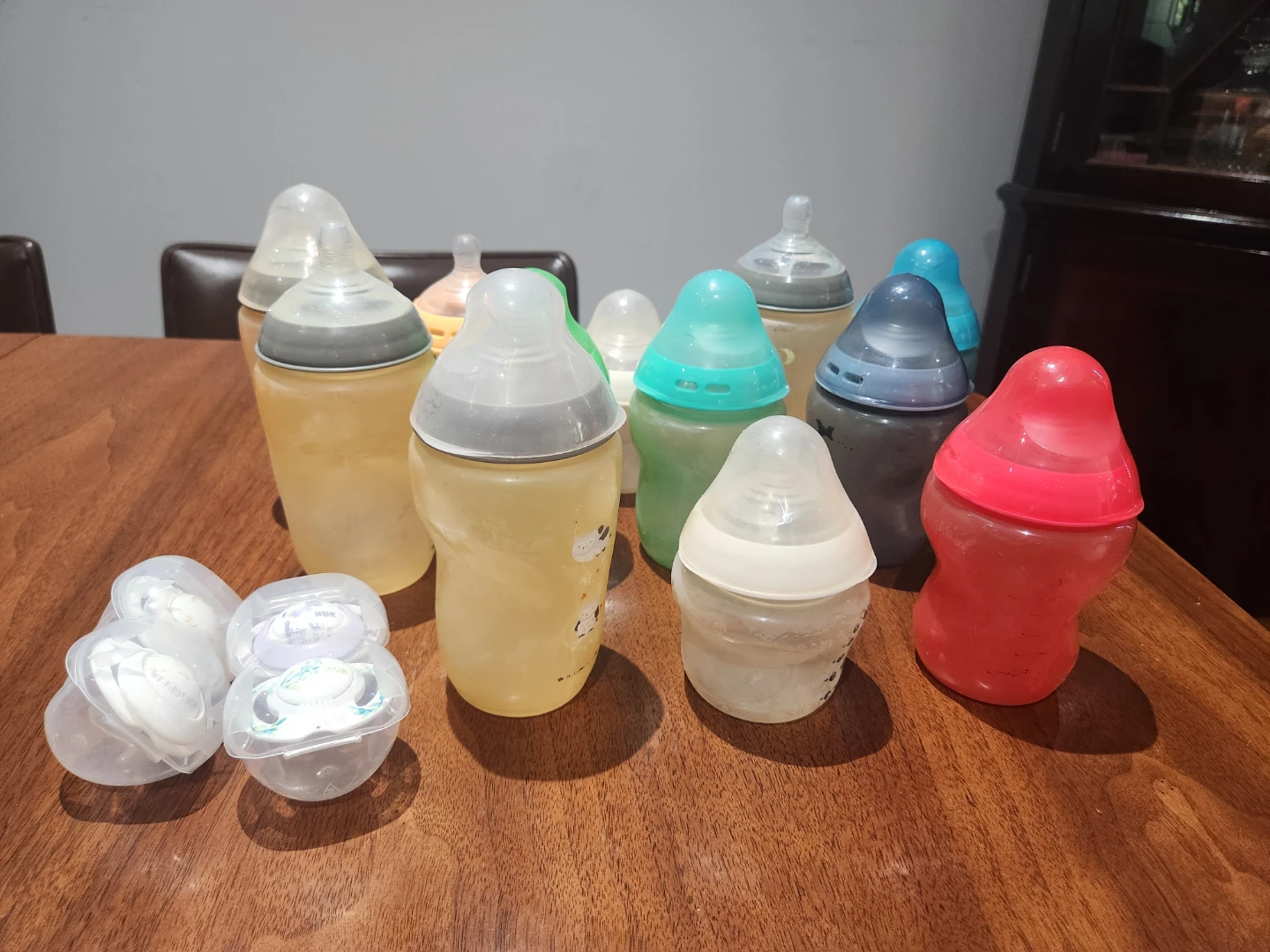 Baby Bottles and Pacifiers Bundle - photo 2