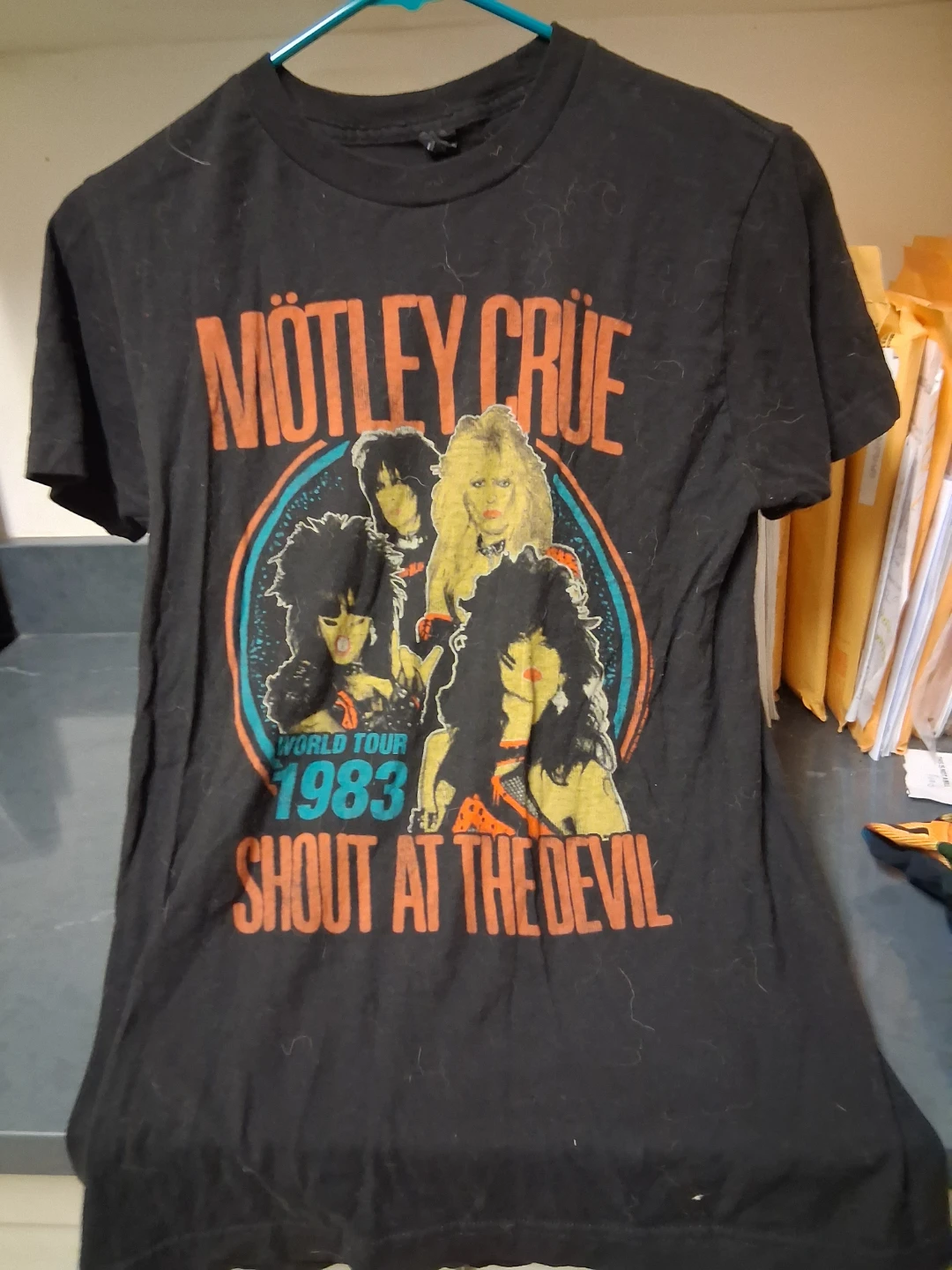 Mötley Crüe Shout At The Devil World Tour 1983 T-Shirt