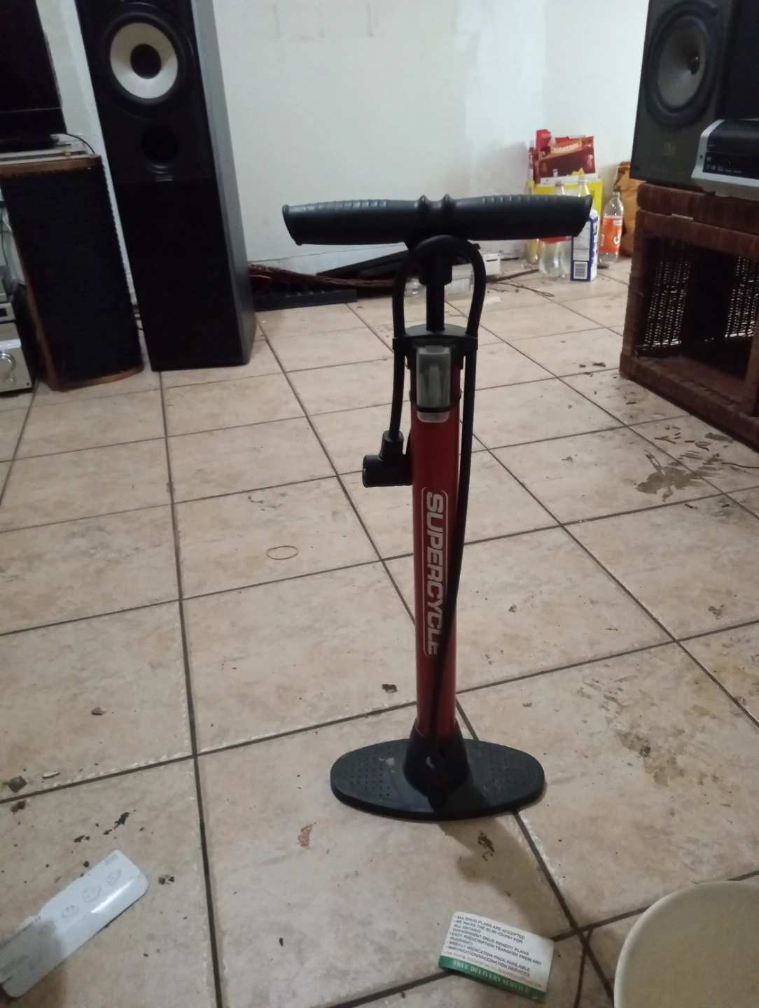 Bike pump and accessories - photo 3
