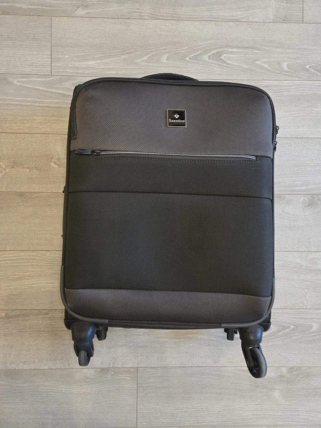 Saxoline Grey Hardside Spinner Luggage
