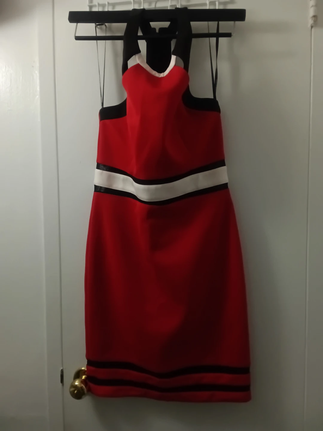 Red and Black Sleeveless Dress - photo 2