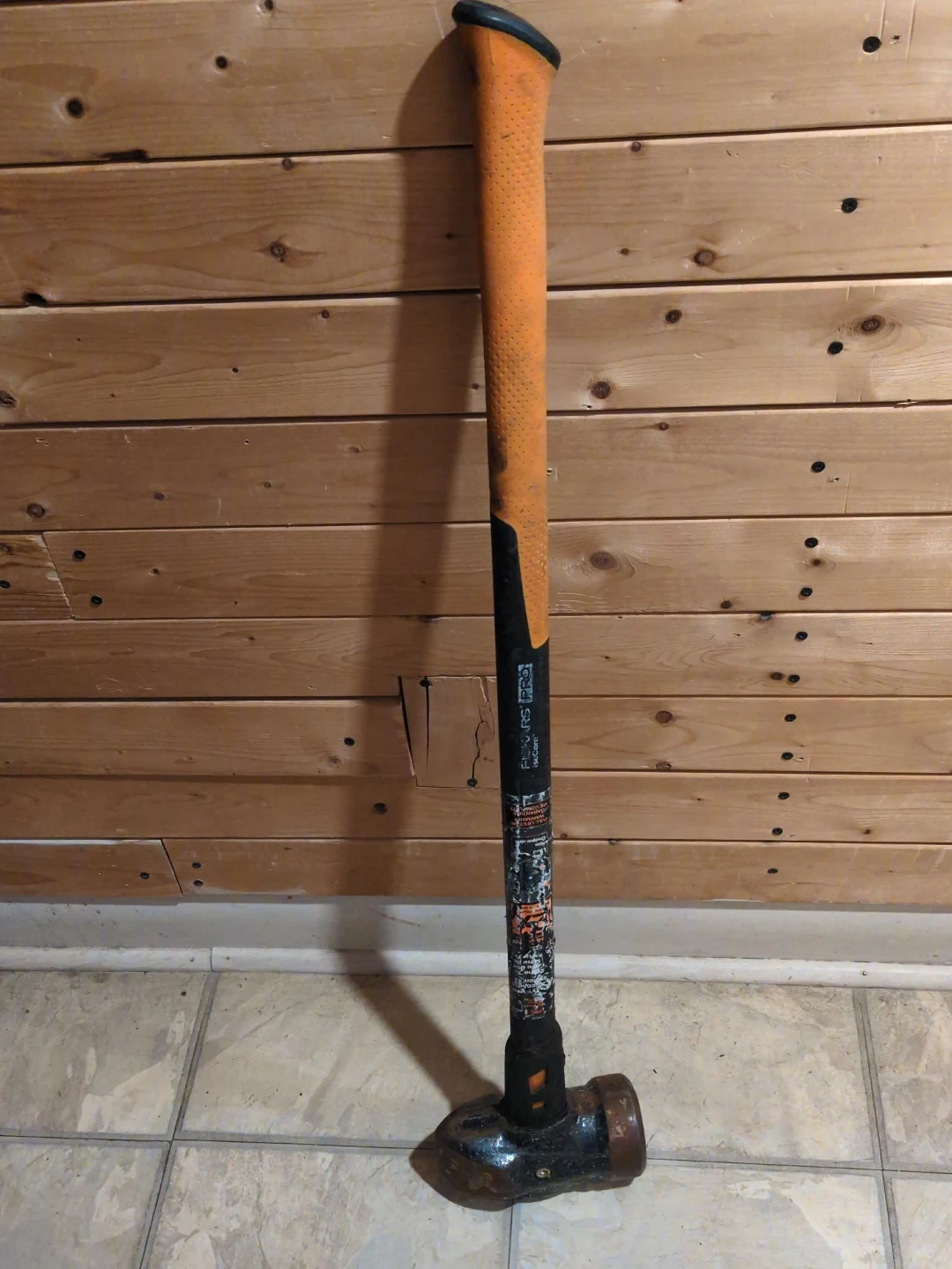 Fiskars Splitting Axe