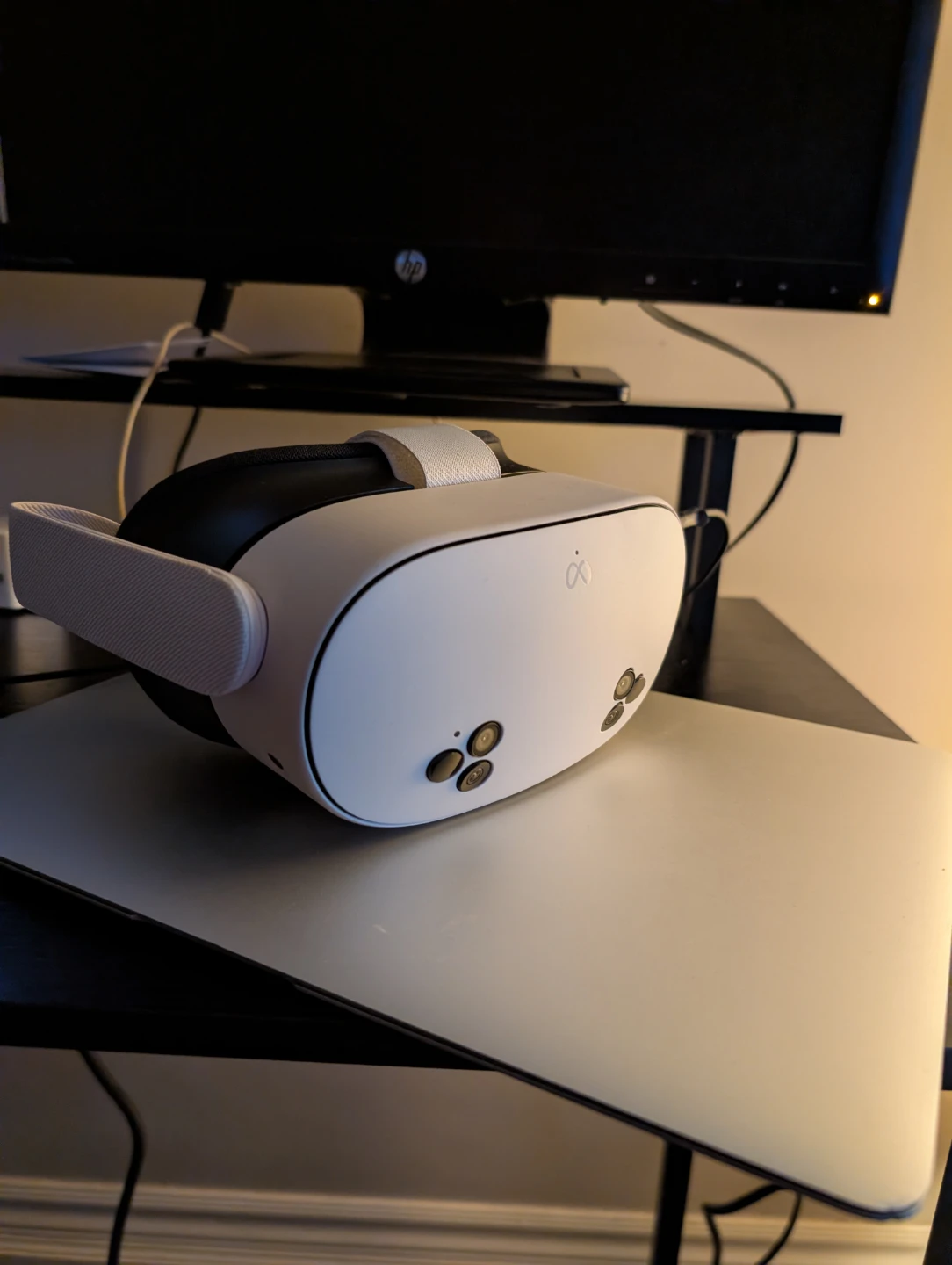 Meta Quest 3S VR Headset with Controllers - photo 3