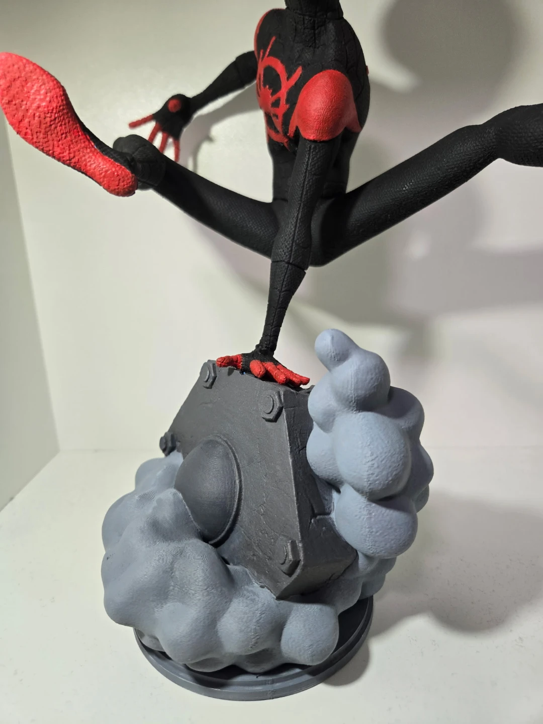 Spiderman Miles Morales Figurine - photo 3