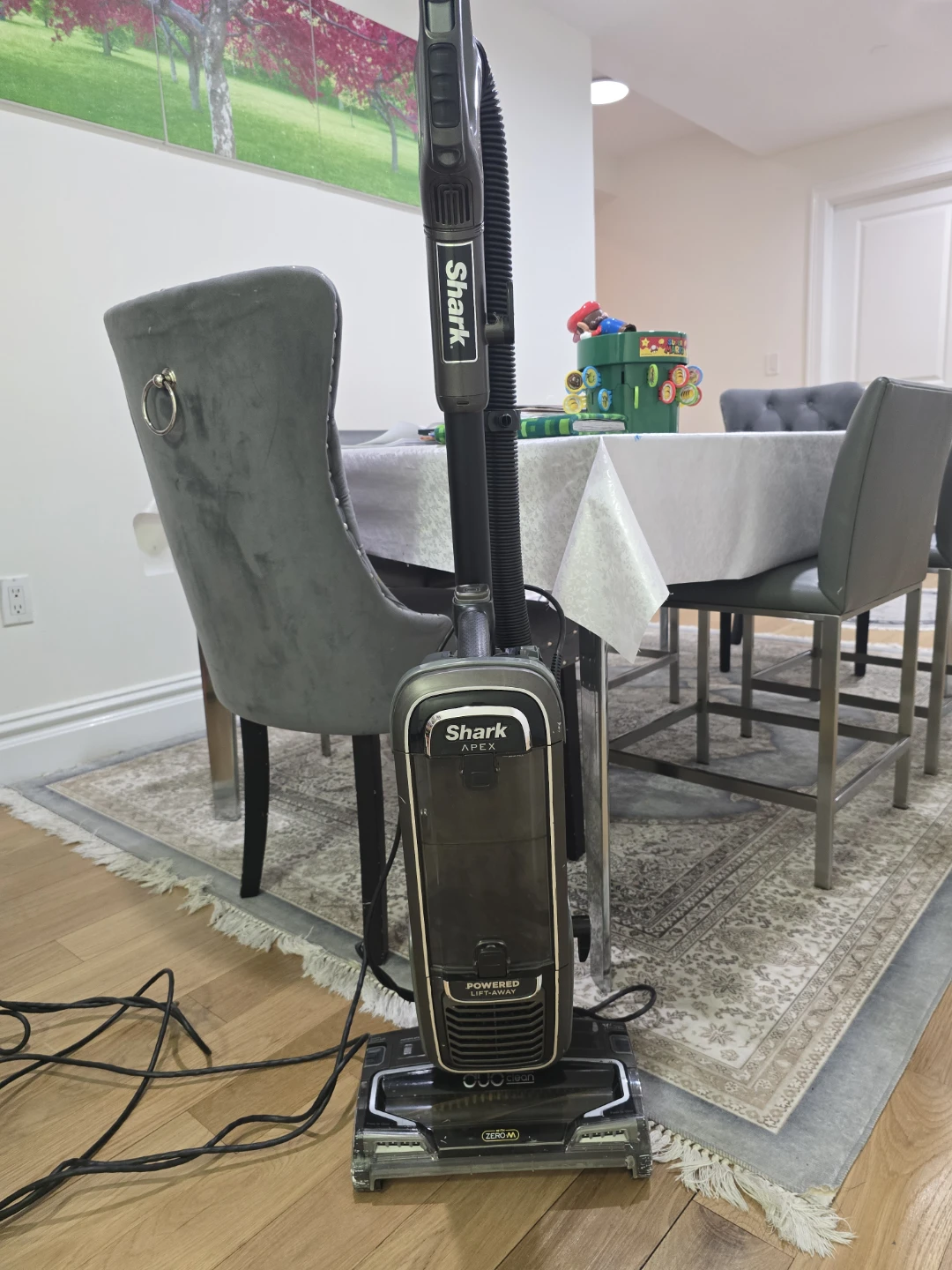 Shark APEX Upright Vacuum Cleaner - photo 2