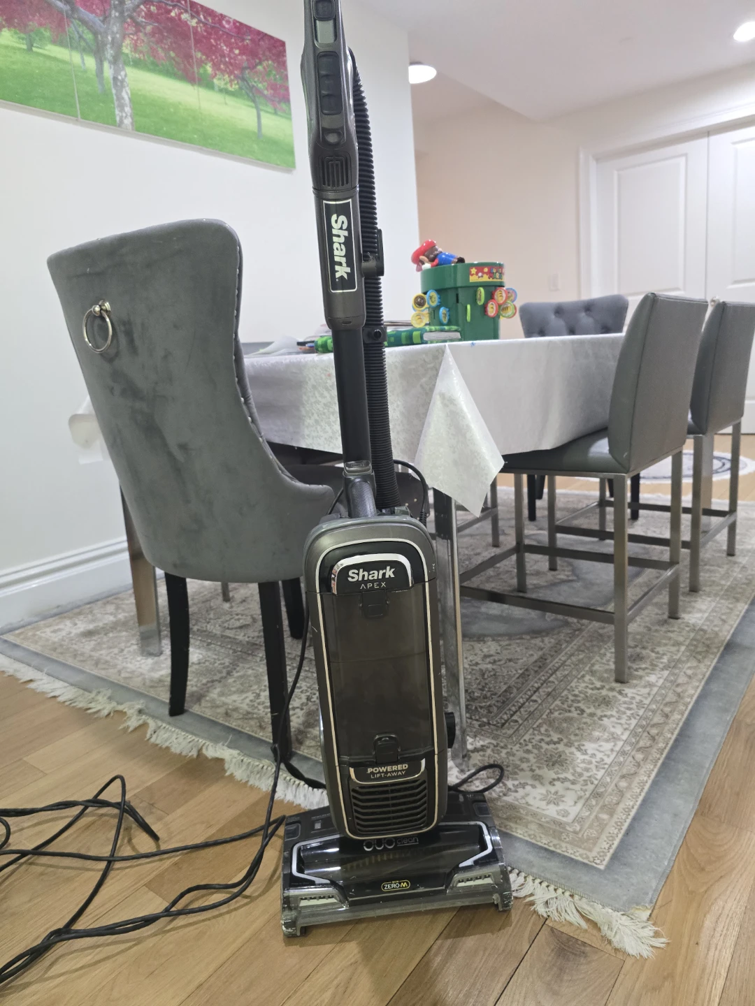 Shark APEX Upright Vacuum Cleaner - photo 4