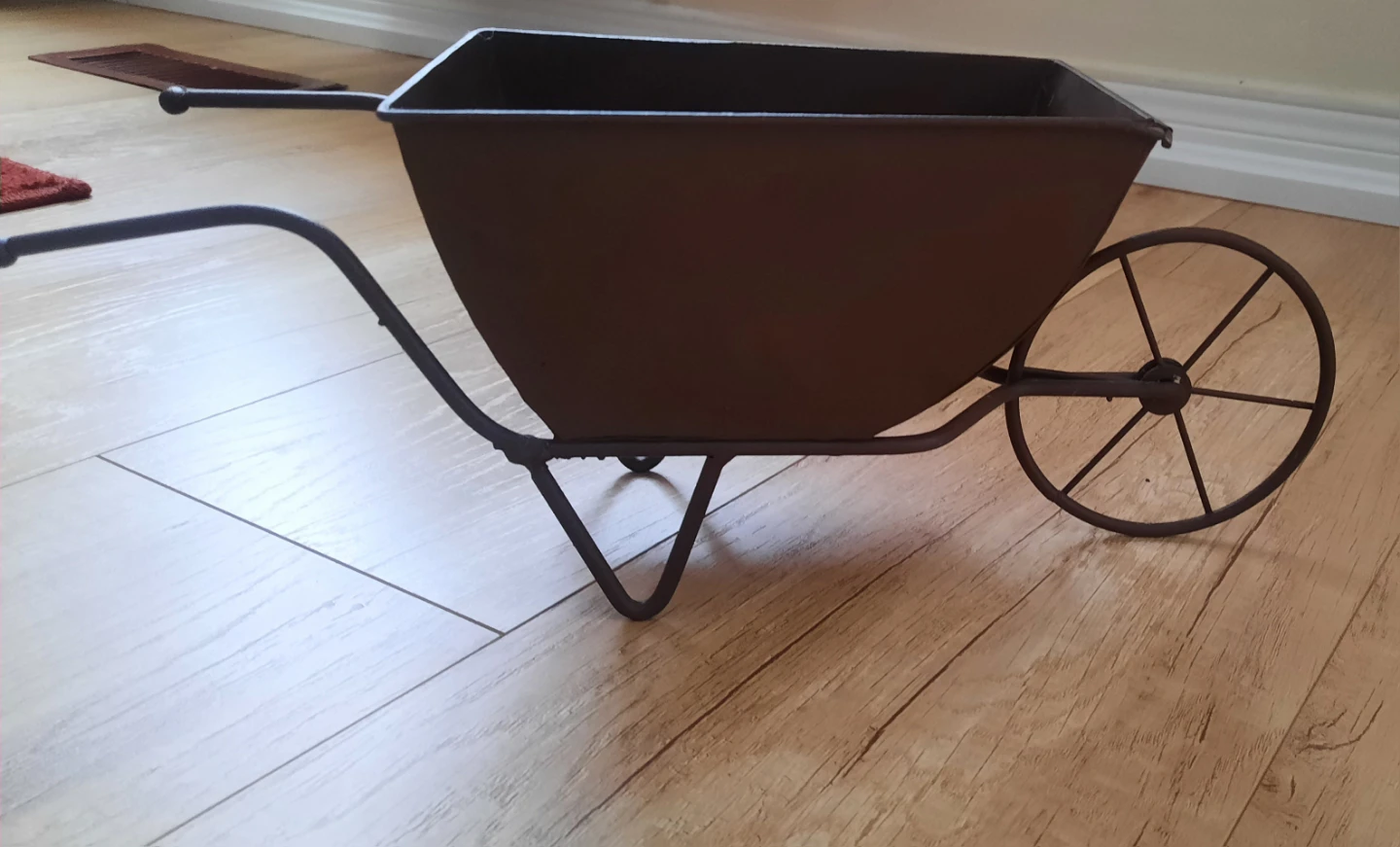Decorative Wheelbarrow Planter - photo 2
