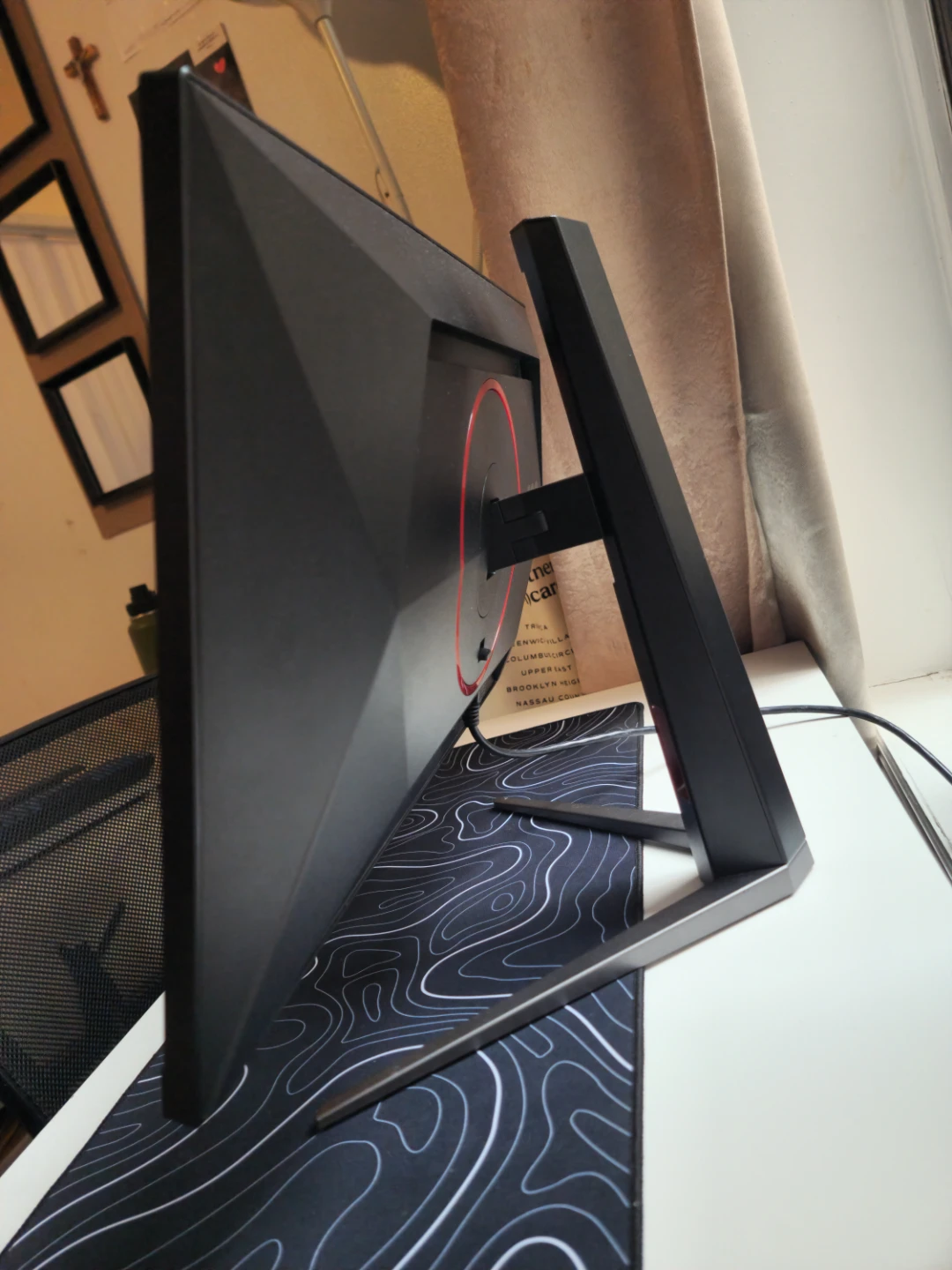 AOC Gaming Monitor - photo 2