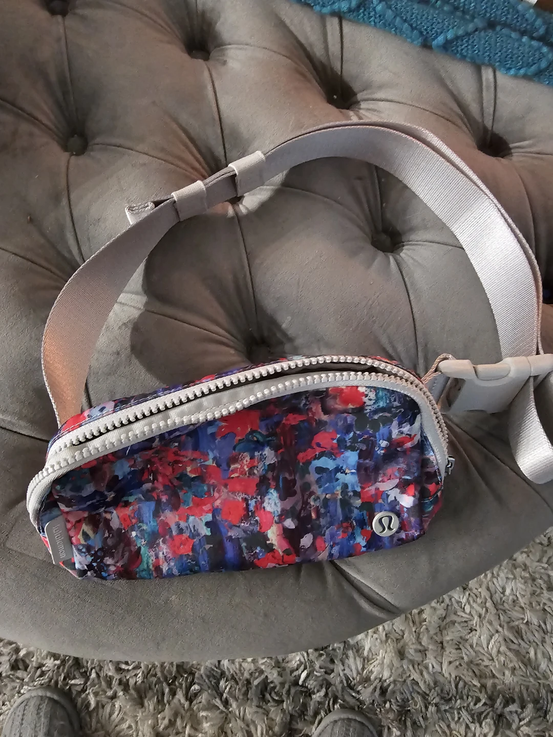Lululemon Everywhere Belt Bag