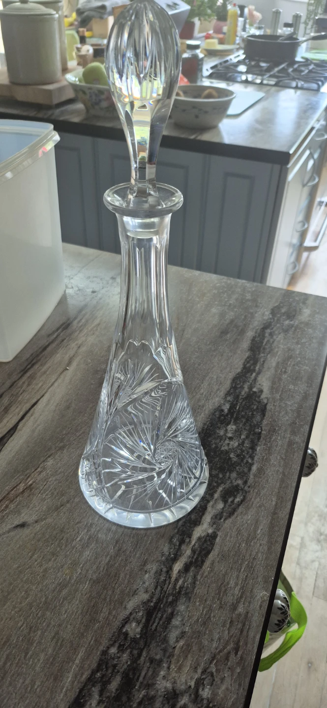 Crystal Decanter with Stopper