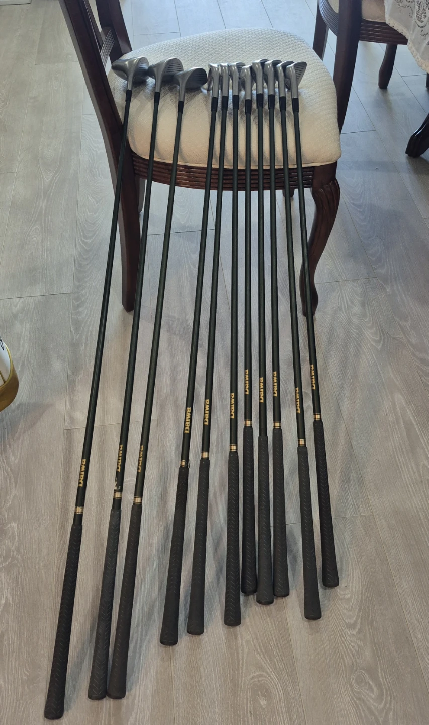 Set of Daiwa Golf Clubs and Golf Bag - photo 3