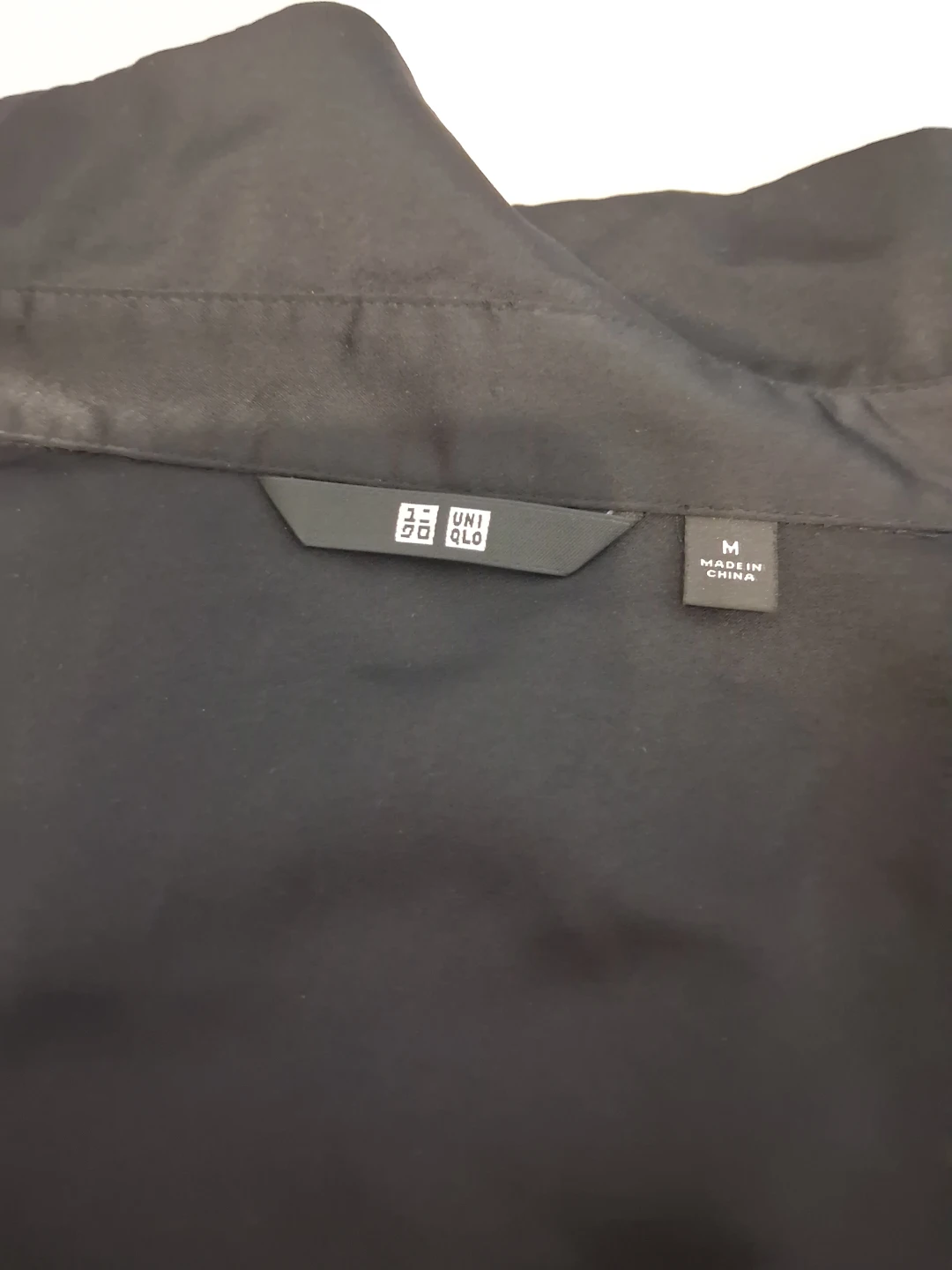 UNIQLO Black Button-Up Shirt - Size M - photo 2