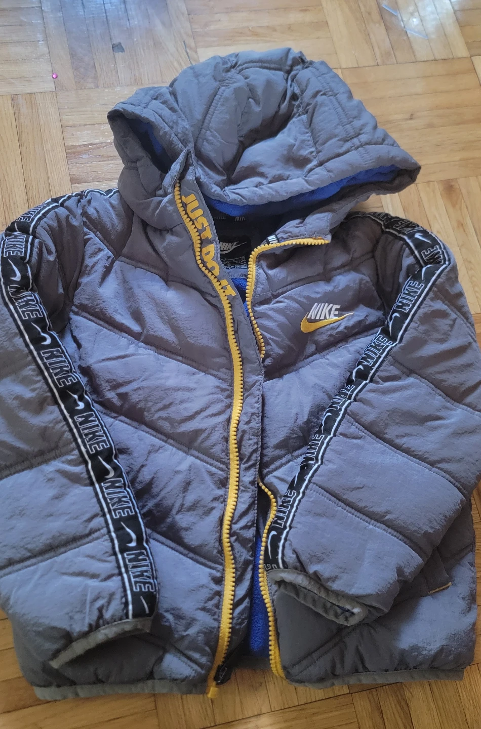 Nike Kids Jacket Size S (4-5 Yrs)
