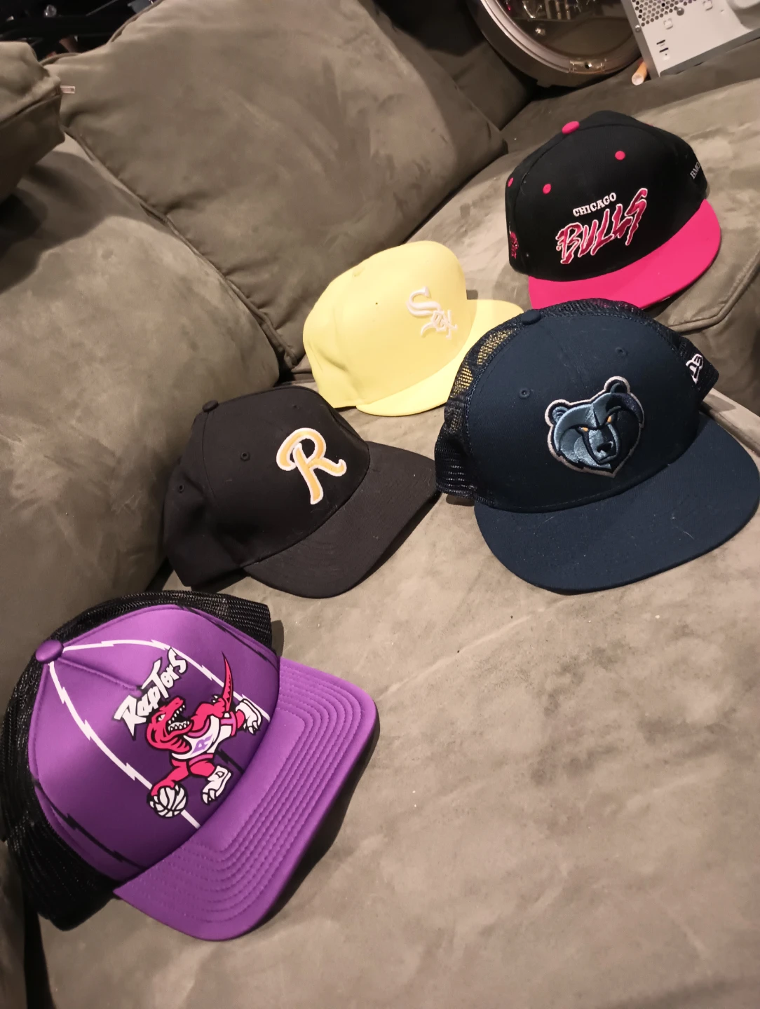 Lot of 5 Baseball Caps -